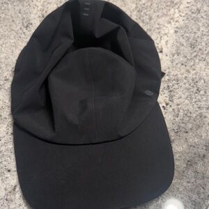 Lululemon Athletica Charcoal Cap